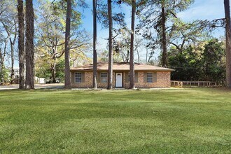 Building Photo - 29806 Lazy Ln