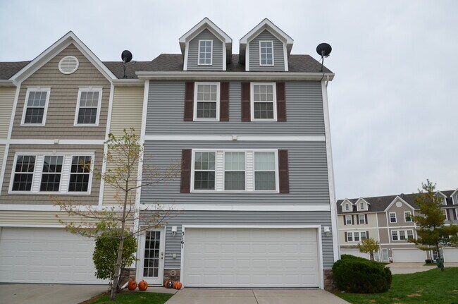 Foto del edificio - 3161 SW Sharmin Ln