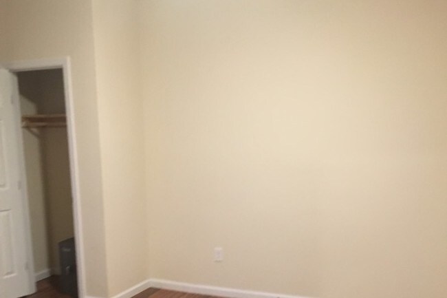 Foto del edificio - 160 Renner Ave