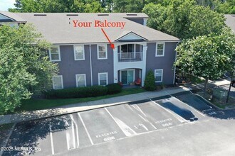 Building Photo - 7920 Merrill Rd