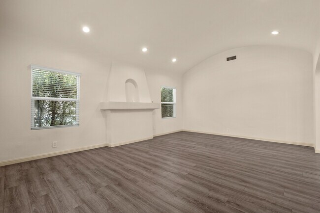 Foto del edificio - 4417 W 29th St