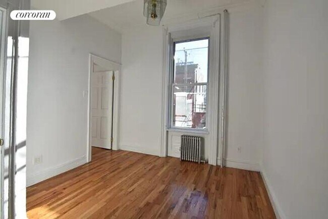 Foto del edificio - 368 Van Brunt St