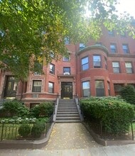 Building Photo - 281 Beacon St