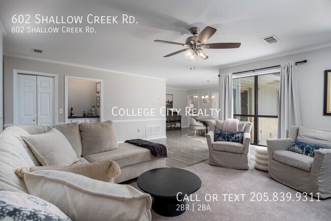 Foto del edificio - 602 Shallow Creek Rd