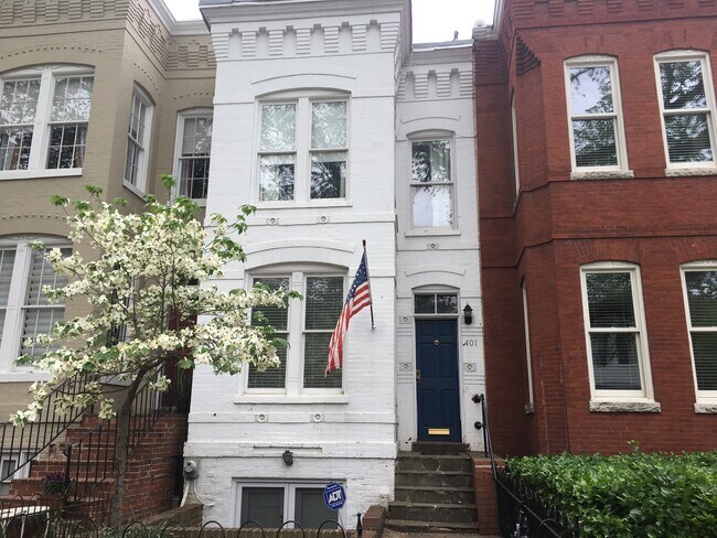 Foto del edificio - 401 1st St SE