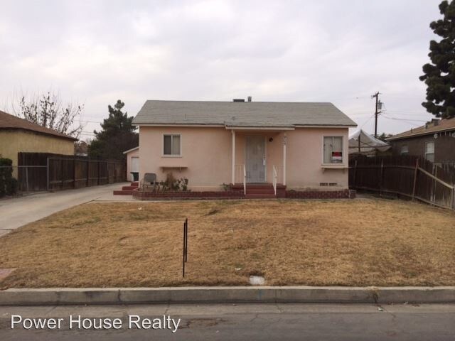 Foto principal - 2 br, 1 bath House - 905 El Toro Dr