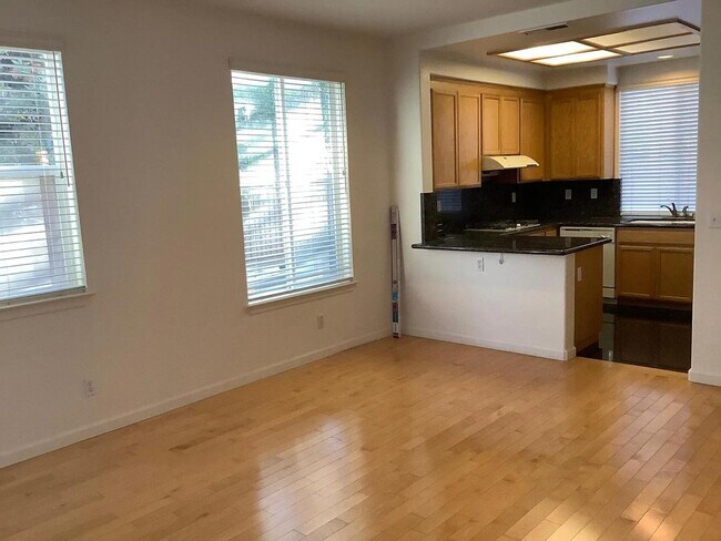 Building Photo - 5602 Le Fevre Dr