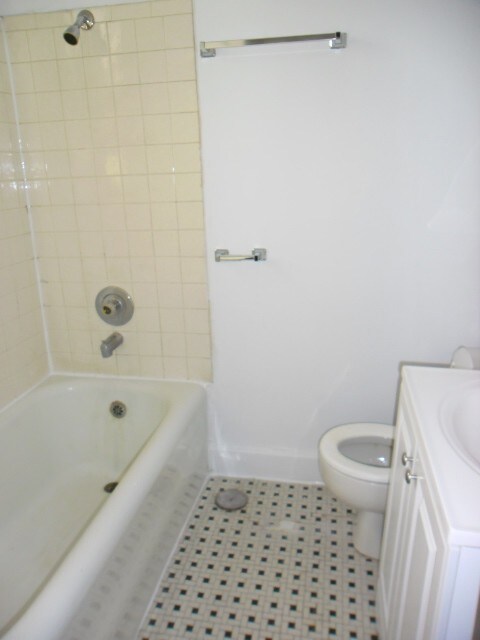 Foto del edificio - 948 W Cuyler Ave