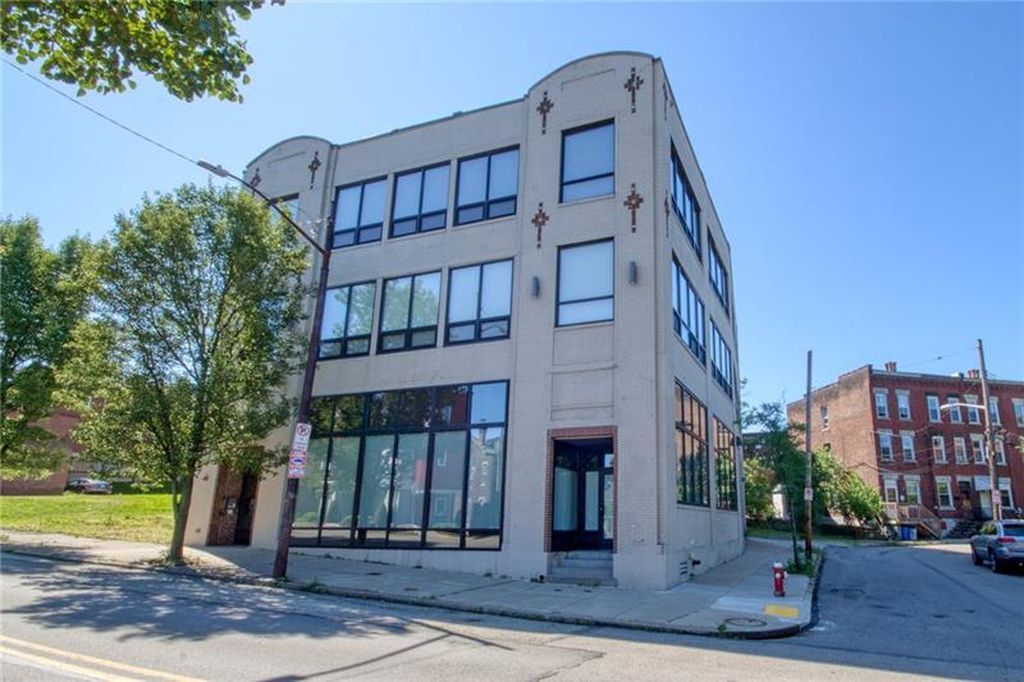 3644 Penn Ave Unit 302, Pittsburgh, PA 15201 Condo for Rent in
