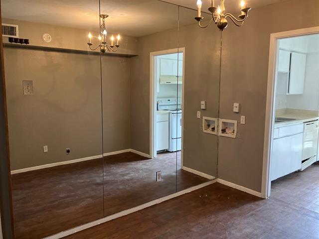 Foto del edificio - 12888 Montfort Dr