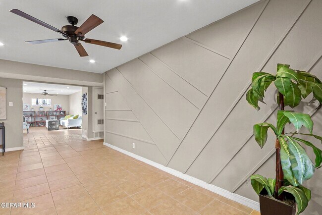 Building Photo - 5200 Raintree Ave