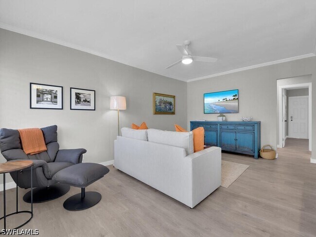 Foto del edificio - 473 12th Ave S