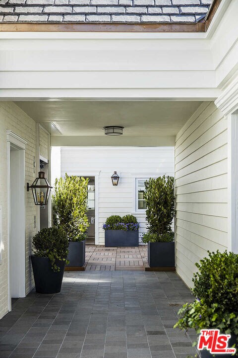 Foto del edificio - 15225 Palisades Village Ln