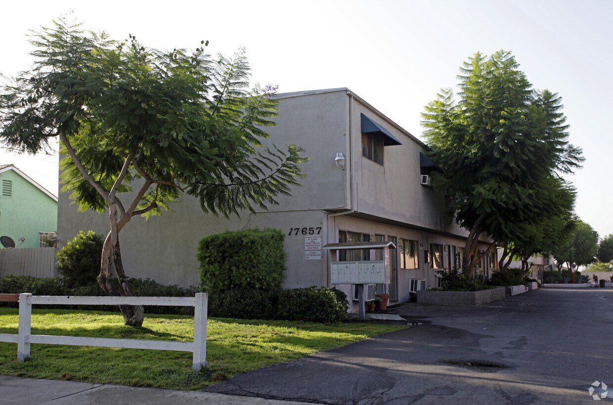 Primary Photo - 17657 Mcwethy Dr