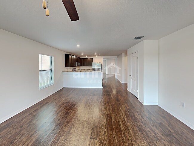 Foto del edificio - 816 Chatham Walk Dr