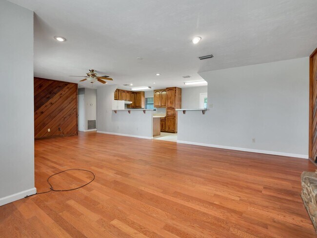 Foto del edificio - 307 Herty St