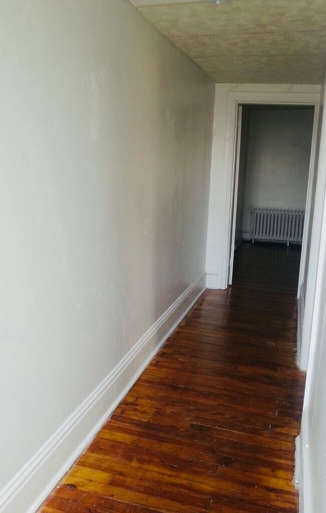 Foto del edificio - Coming soon! 3 Bedroom Apartment