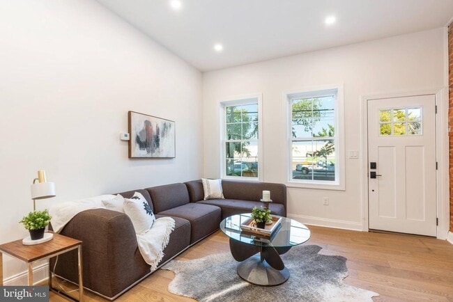 Building Photo - 1842 N 4th St