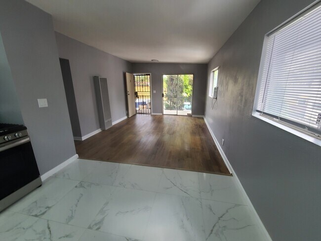 Foto del edificio - 4033 5th St