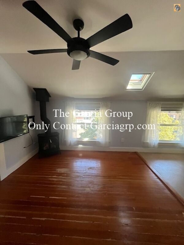 Foto del edificio - 1104 SW Columbia St
