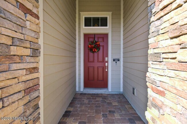 Foto del edificio - 7212 Calamint Ave