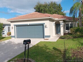Building Photo - 1306 SW 44th Terrace