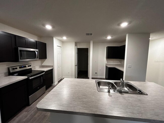 Building Photo - 136 Sea Trail