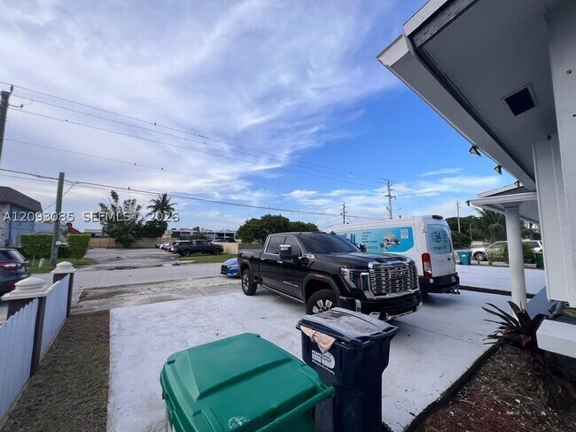 Foto del edificio - 9332 SW 40th St