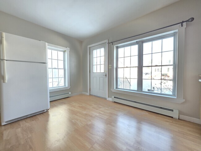 Foto del edificio - 208 Grove St