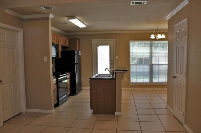 Building Photo - 2348-C Autumn Chase Loop