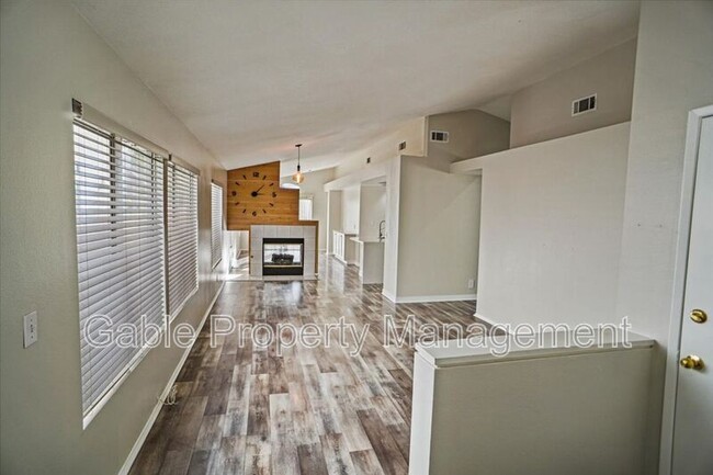 Building Photo - 25902 Santa Susana Dr