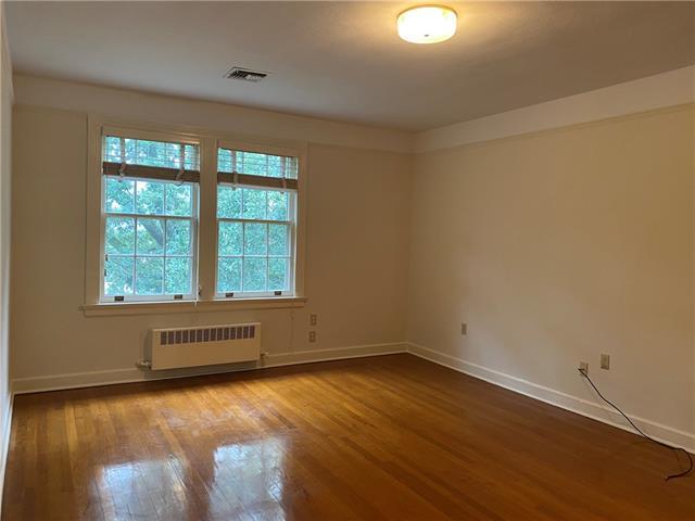 Foto del edificio - 5404 St Charles Ave