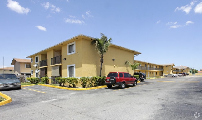 6151 - 6191 W 24th Ave - 6151-6191 W 24th Ave