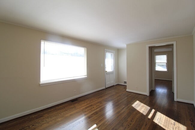 Foto del edificio - 2 Bedroom 1 Bath Home In The Waldo Area