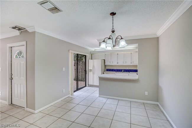 Building Photo - 1531 Park Meadows Dr