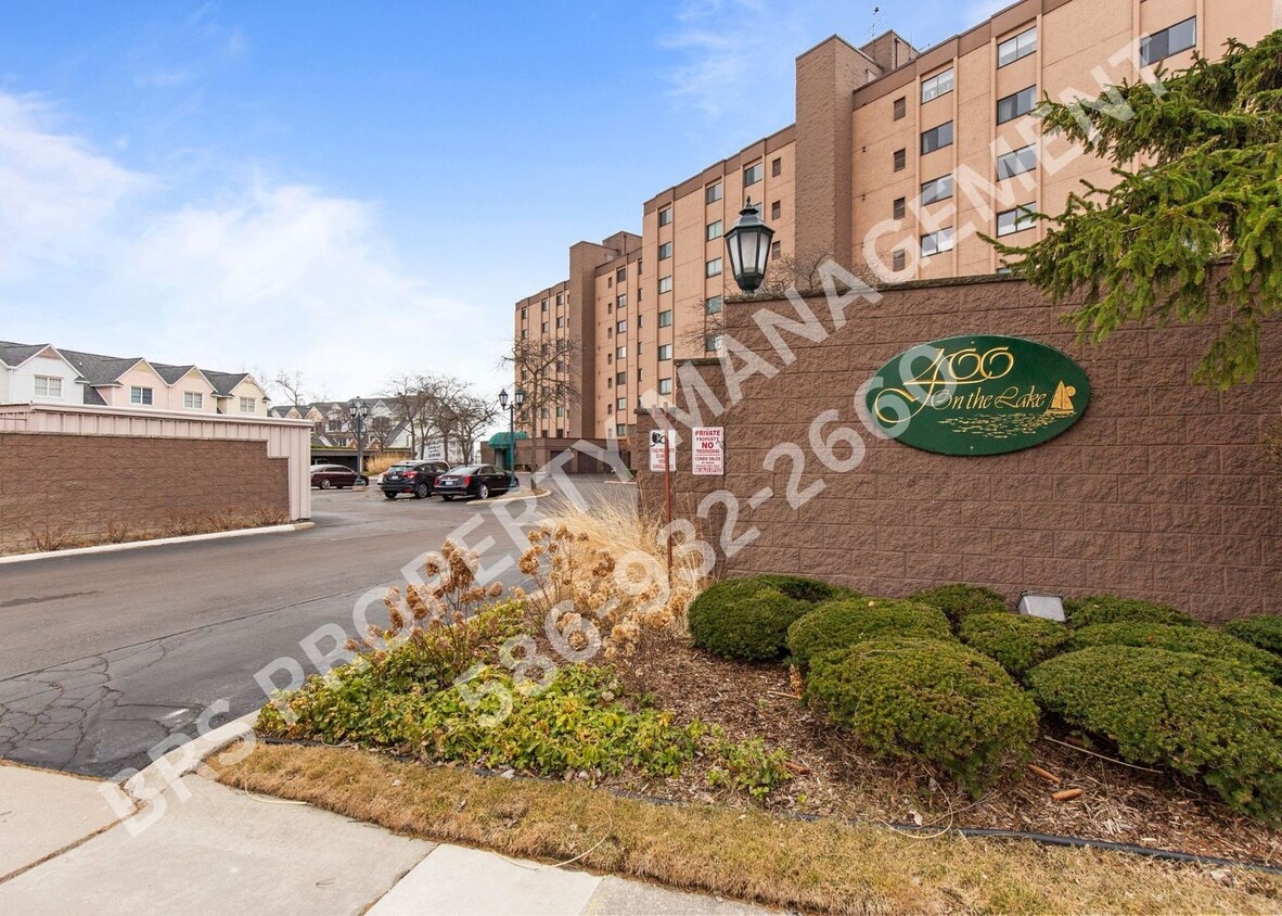 Primary Photo - 34452 Jefferson Ave