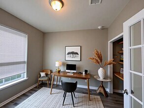 Building Photo - 5803 Dunsmore Bnd Trl