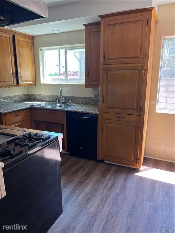 Building Photo - 3 br, 1.5 bath House - 1309 S Trotwood Ave