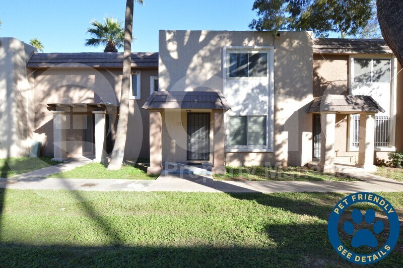 Primary Photo - 7126 N 19th Ave