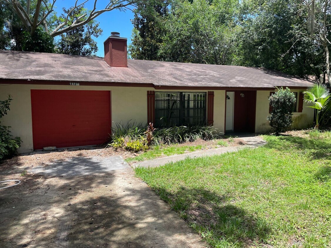 Primary Photo - 2 bedroom 2 bath with huge storage area
