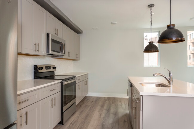 Photo - 200 South St Apartments