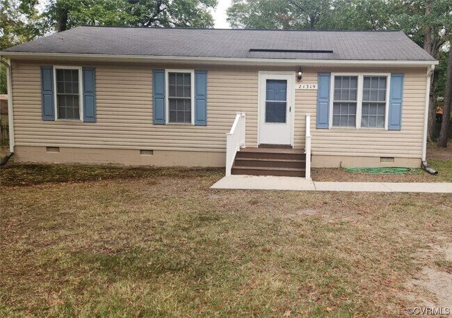 Building Photo - 21319 Bridle Path Dr