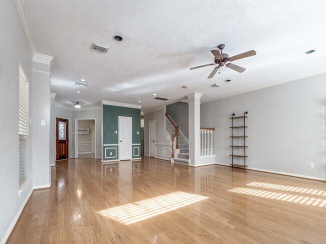 Foto del edificio - 5413 Nolda St