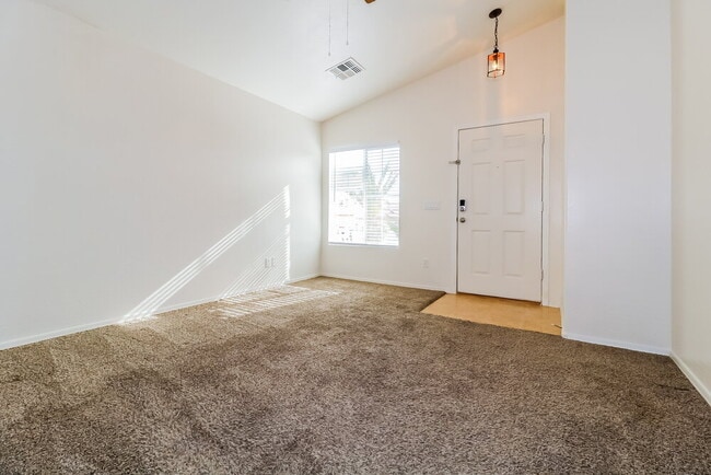 Building Photo - 22332 W Lasso Ln