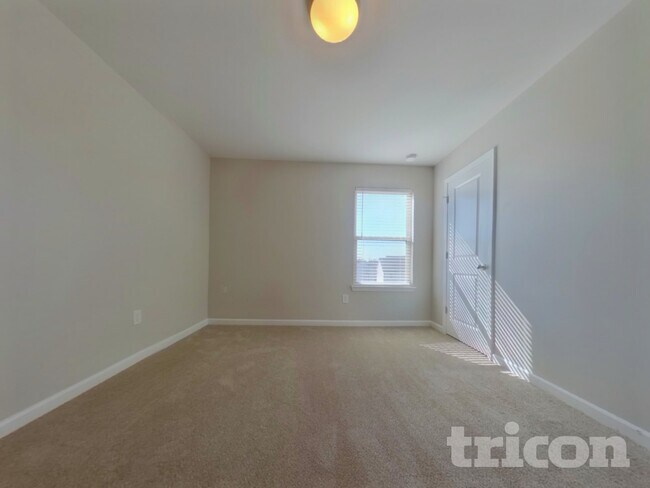 Foto del edificio - 4691 Electric Ave SW