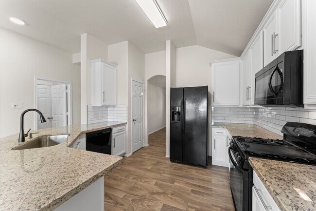 Building Photo - 2818 Lockeridge Pines Dr