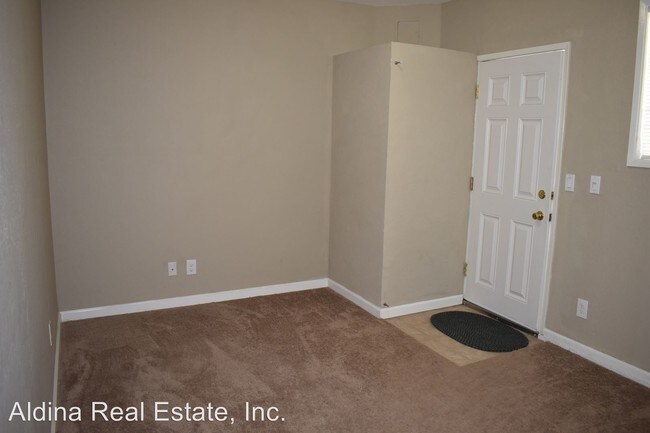 Building Photo - 1 br, 1 bath House - 35-A Miller Ave.