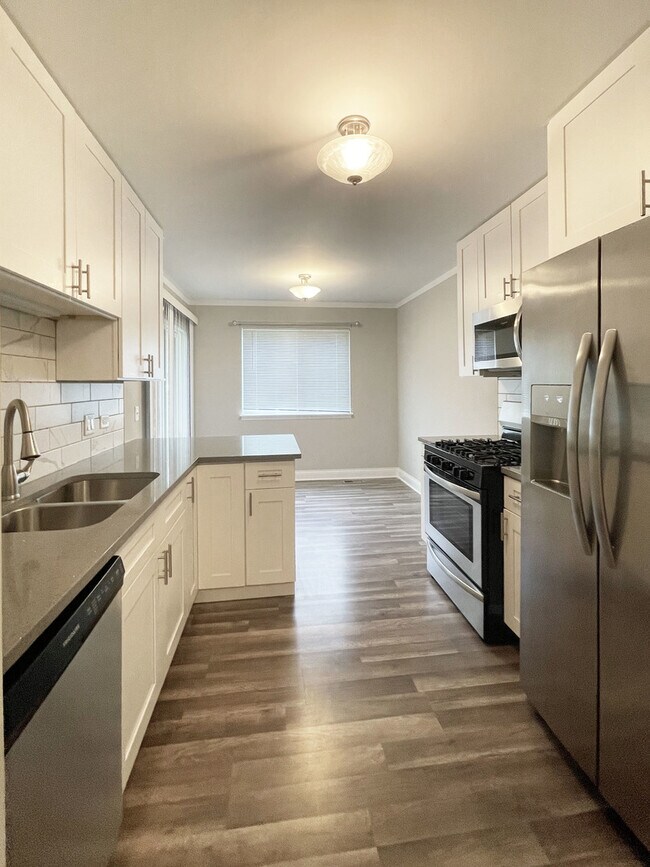 Foto del edificio - 1152 Middlebury Ln