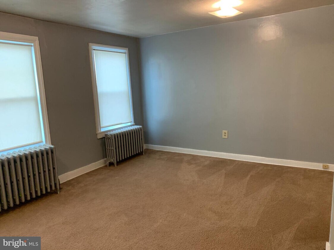 327 Dorrance St, Bristol, PA 19007 House Rental in Bristol, PA