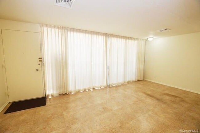 Foto del edificio - Princess Leilani 1 Bdrm with Private Yard